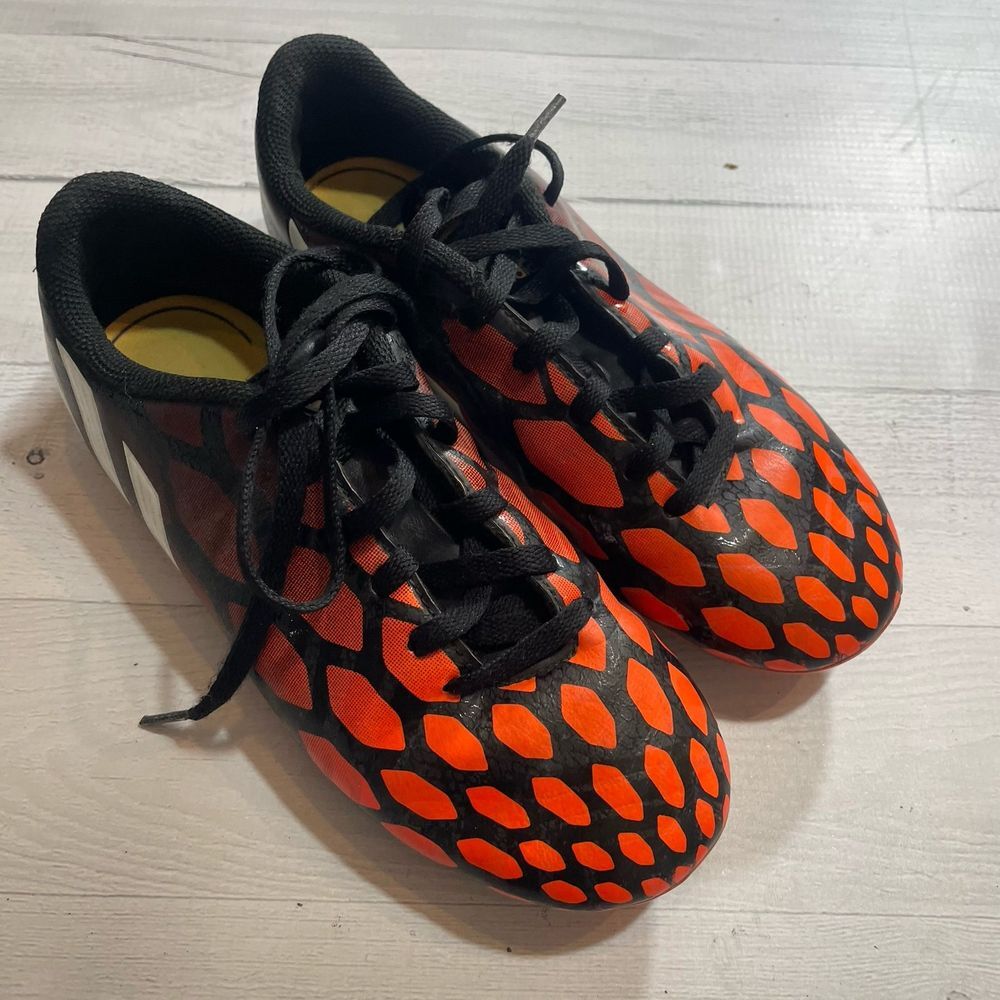 Adidas Predito Soccer Cleats size 3